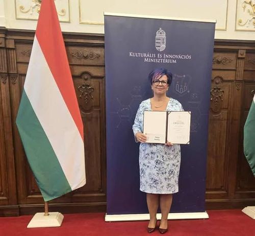 Varga Imréné kitüntetést vett át
