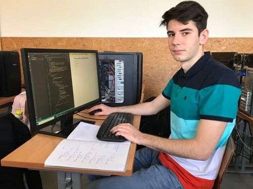 ÁSZÉV döntős, informatika ágazat